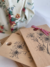 Cargar imagen en el visor de la galería, Tablas de flor silvestre
