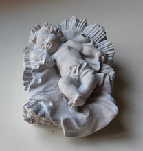 Cargar imagen en el visor de la galería, Niño Jesús dormido